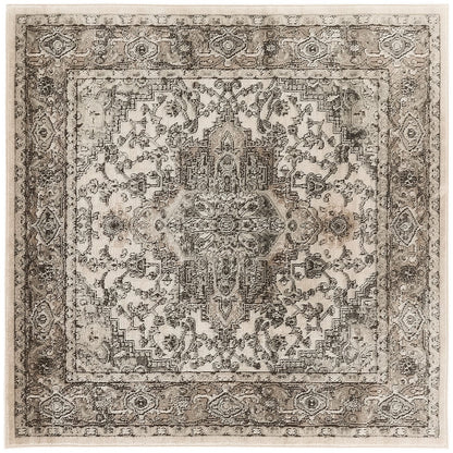 Klassischer persischer Medaillon-Teppich „Concerto“ von Nourison.