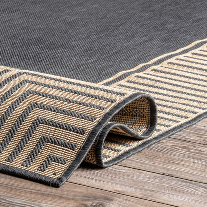Nuloom Leah Classic Bordered Indoor/Outdoor-Teppich