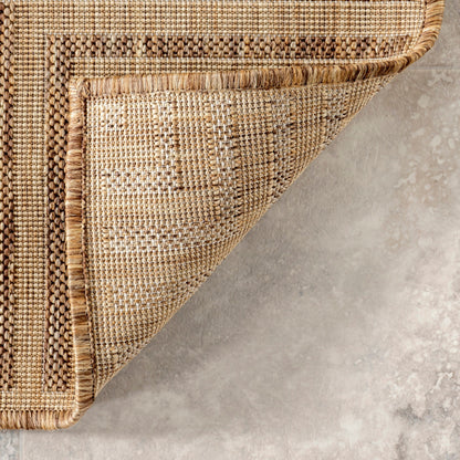 Nuloom Leah Classic Bordered Indoor/Outdoor-Teppich