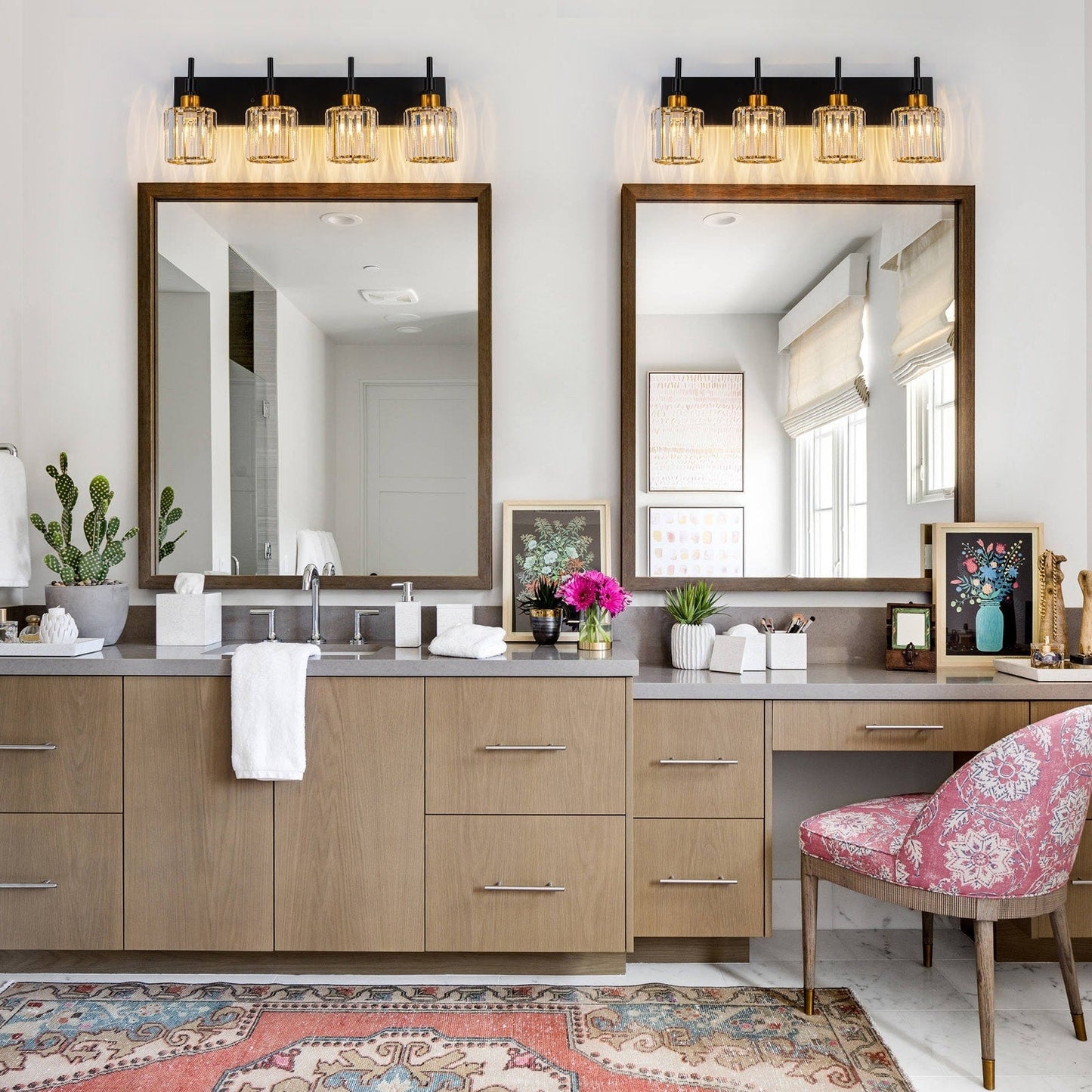 Moderne dimmbare Kristall-Badezimmer-Wandleuchten mit Waschtischleuchten und Kristallschirmen