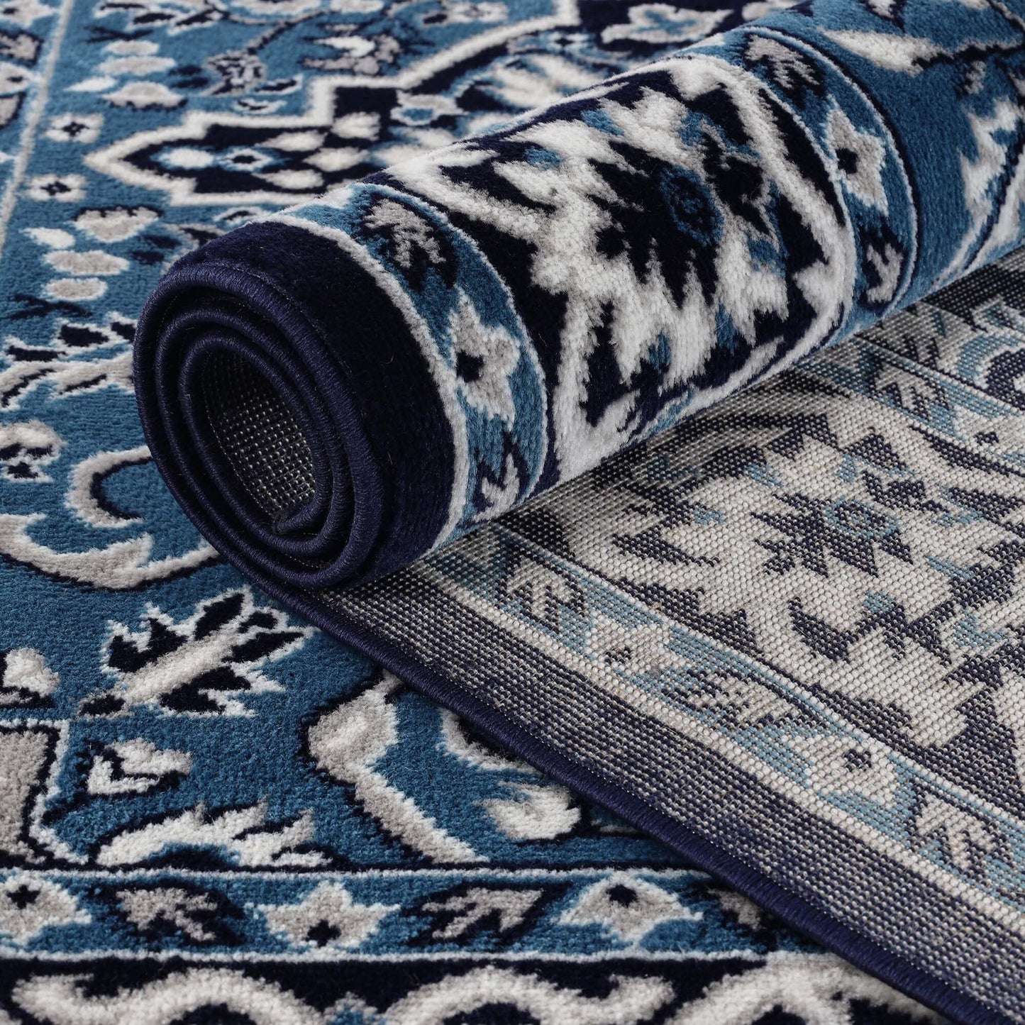 Hochwertiger Teppich Glendale mit Blumenmedaillon für den Innenbereich