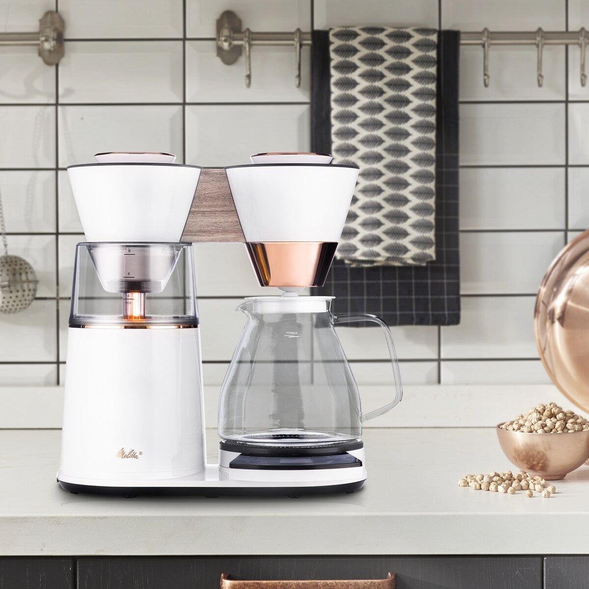 Vision 12-Tassen-Luxus-Filterkaffeemaschine mit drehbarem Armaturenbrett
