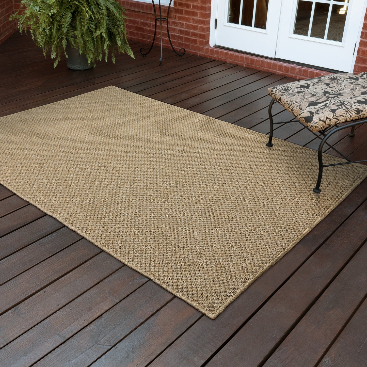 Vista Home Kauai Tonal Basket Weave Teppich für drinnen und draußen.