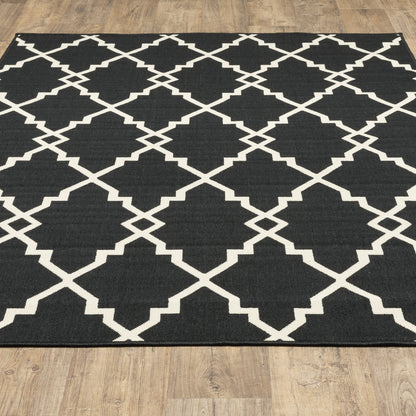 Vista Home Malta Lattice Schwarz/Off-White Teppich für drinnen und draußen.