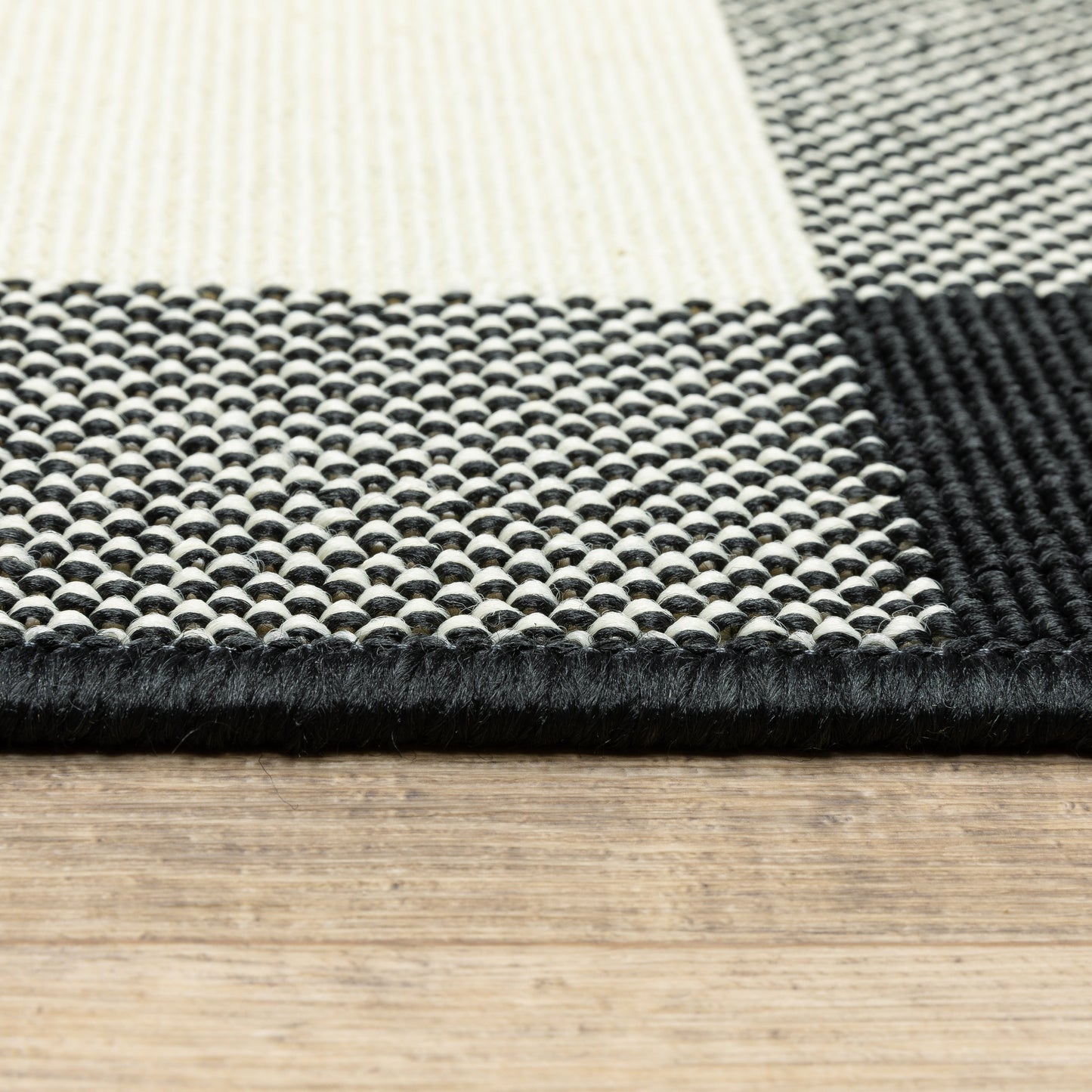 Vista Home Malta Gingham Check Teppich für drinnen und draußen
