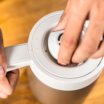 Zwilling Enfinigy Filterkaffeemaschine mit Thermokaraffe für 10 Tassen, ausgezeichnet mit dem SCA Golden Cup Standard – 2,5 qt